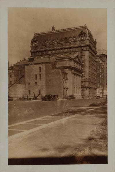 Manhattan: Central Park West - 69th Street, 1928