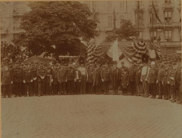 Celebrations - Parades - Municipal events - Decoration Day Parade., 1894-05-30