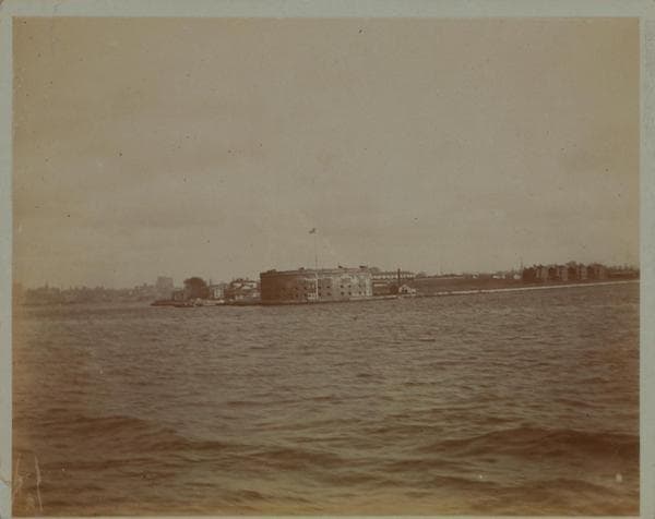 Islands - Governor's Island., 1898–1934