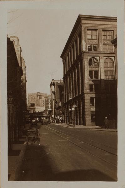 Manhattan: Christopher Street - Waverly Place, 1933