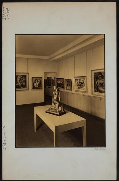 Manhattan: 5th Avenue - [Between 55th and 56th Streets], 1939