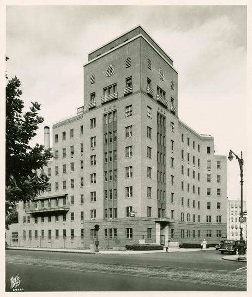 West 196th Street - Broadway