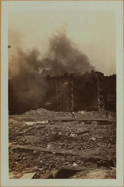 Fires, accidents and tragedies - [Fire in a building.], 1930