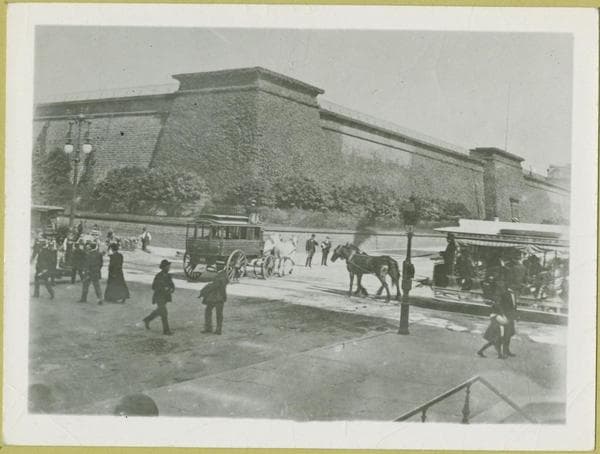 Fifth Avenue - 42nd Street, southwest corner, 1880-1890