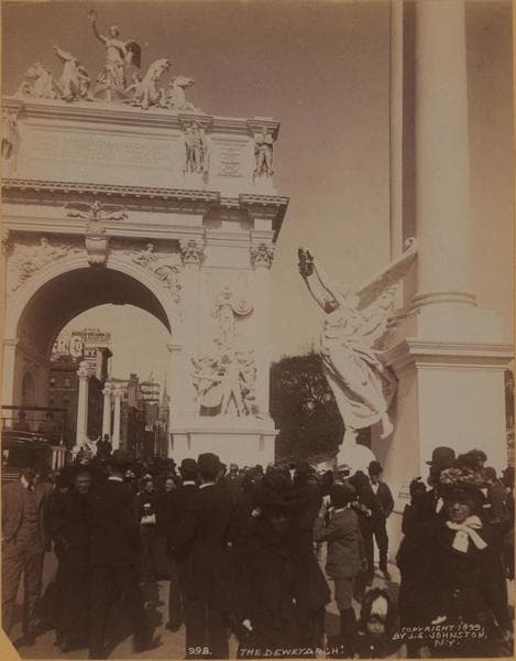 Celebrations - Parades - Municipal events - The Dewey Arch., 1898