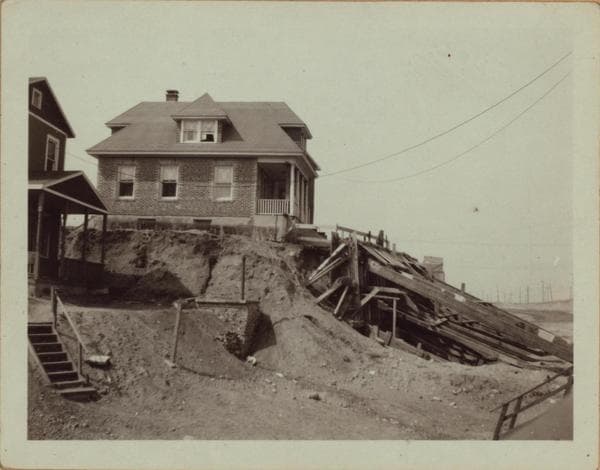 Queens: Queens Boulevard - 67th Drive, 1925–1926
