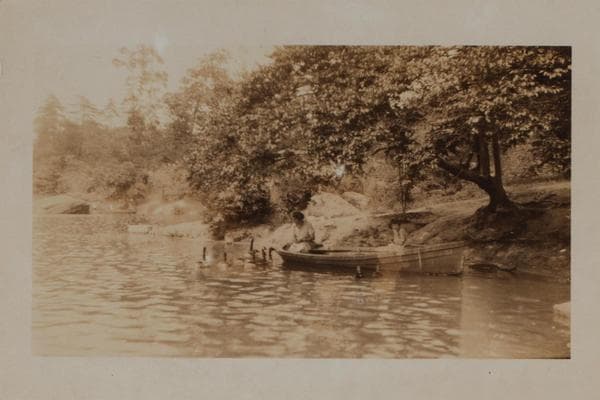 Manhattan: Central Park - The Lake., 1923