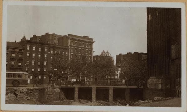 Manhattan: Hudson Street - Bank Street, 1935