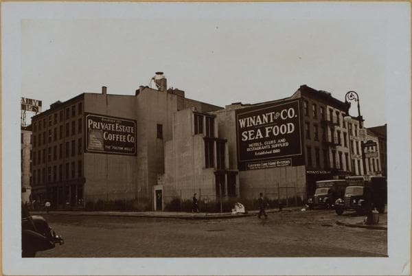 Manhattan: Fulton Street - Front Street, 1938