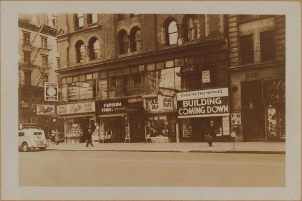 Manhattan: Broadway - John Street, 1936