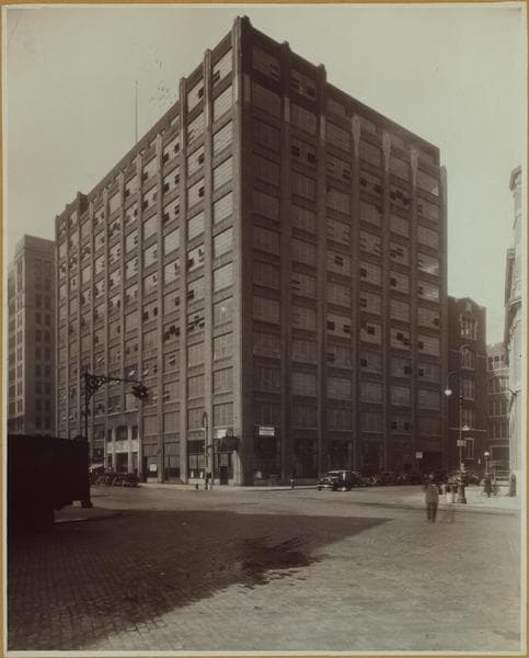 Manhattan: Varick Street - Carmine Street, 1870–1980