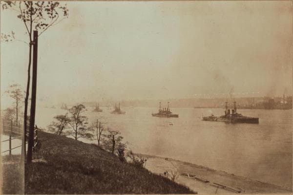 Manhattan: Riverside Park - 122nd Street (West)., 1915