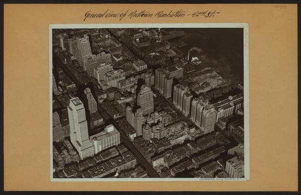 General view - Midtown Manhattan - 42nd Street - [News Building.], 1931