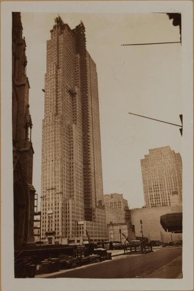 Manhattan: 51st Street - 5th Avenue, 1932–1933