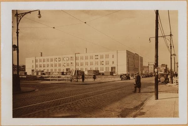 Brooklyn: Graham Avenue - Scholes Street, 1936–1937