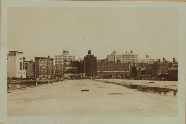 North (Hudson) River - Pier 32 of the North German Lloyd., 1932–1934