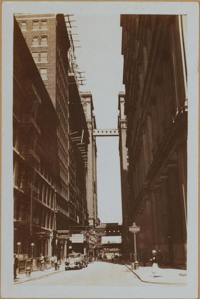 Manhattan: Dey Street - Broadway, 1933