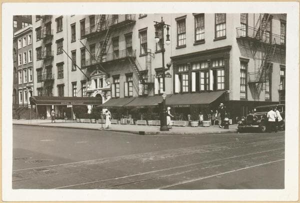 Manhattan: 5th Avenue - 8th Street (East), 1933–1938