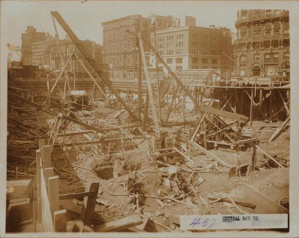Manhattan: Broadway - 73rd Street, 1927