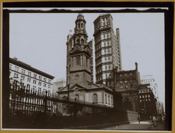 Manhattan: Broadway - Church Street, 1923