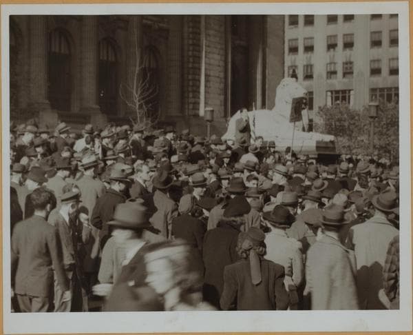 Manhattan: 5th Avenue - 41st Street, 1940