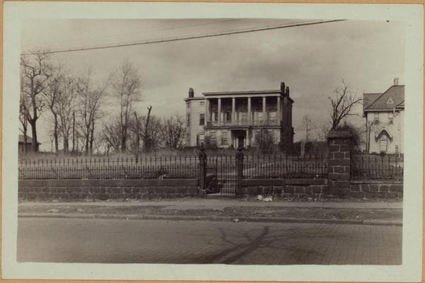 Queens: 27th Avenue - 8th Street, 1931–1940
