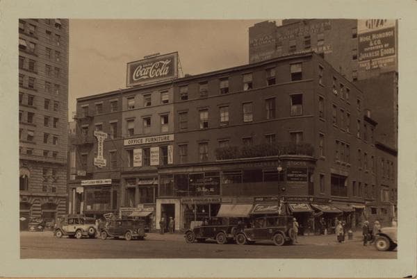 Manhattan: Union Square (East) - [36-44, 46-48 Union Square] - Between 16th and 17th Streets., 1928–1930