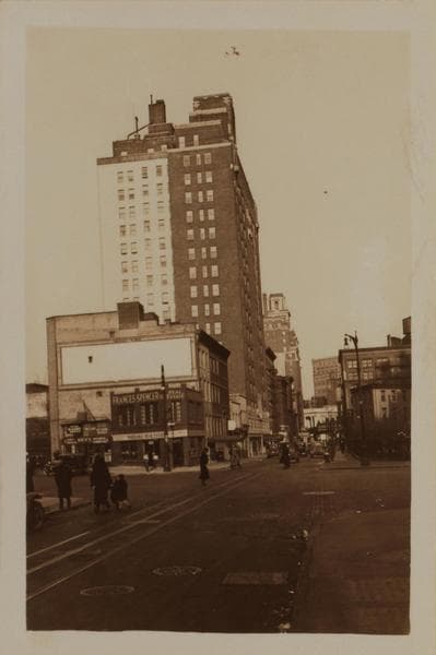 Manhattan: 7th Avenue South - Christopher Street, 1933