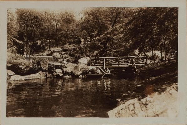 Manhattan: Central Park - Pathways., 1933
