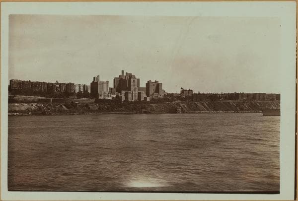 North (Hudson) River - shore and skyline., 1927–1936