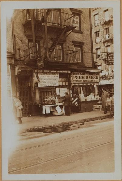 Manhattan: Essex Street - Hester Street, 1934