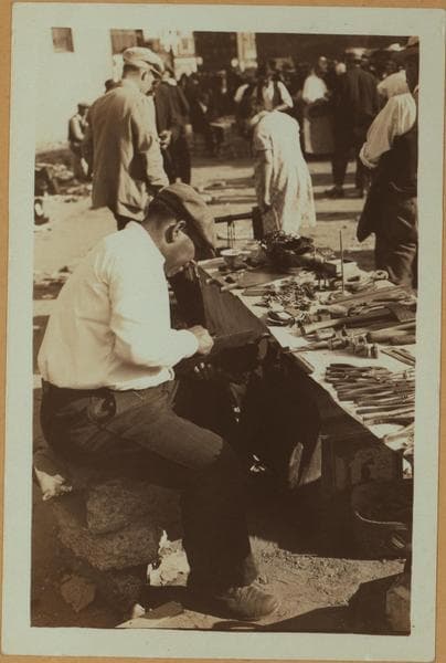 Occupations - Peddlers - Tools., 1933