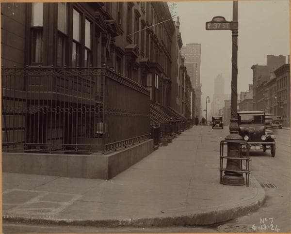 Manhattan: Lexington Avenue - 37th Street (East), 1924
