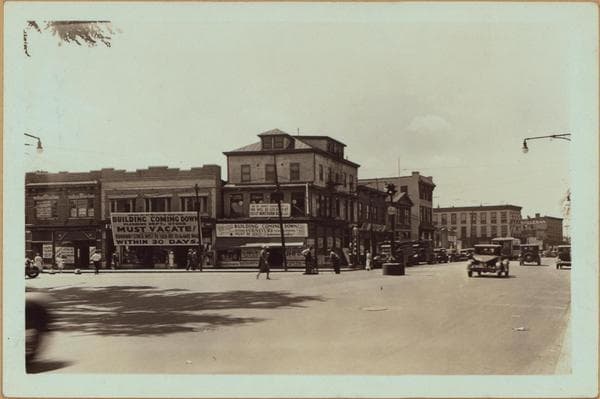 Queens: Northern Boulevard - Main Street, 1935–1936
