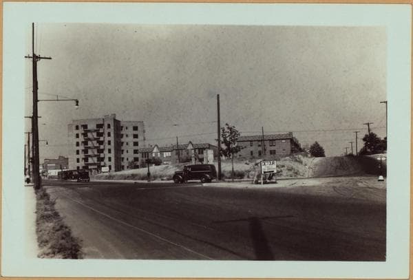 Queens: Greenpoint Avenue - 37th Street, 1940