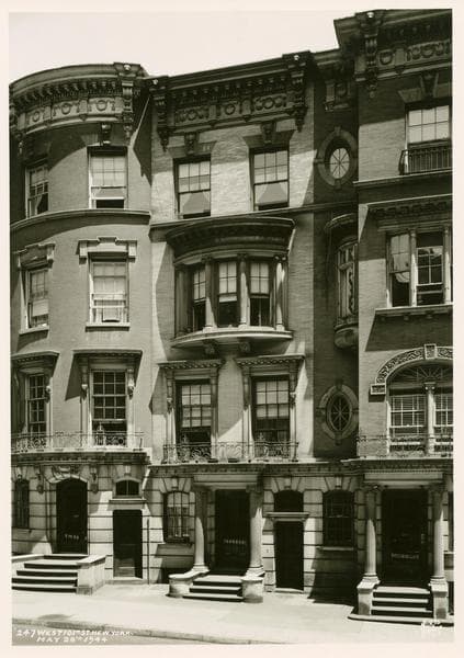 247 West 101st Street (Broadway - West End Avenue), 1944-05-28