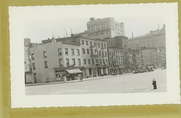 Second Avenue - 24th Street - 23rd Street, east side, 1942-08-24