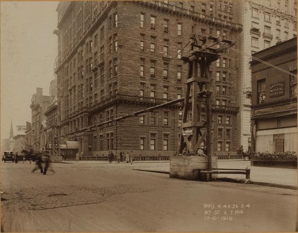 Manhattan: 57th Street (West) - 7th Avenue, 1915