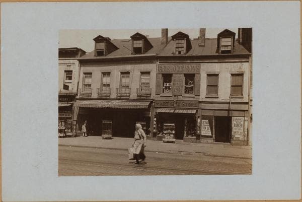 Manhattan: Grand Street - Eldridge Street, 1928–1936
