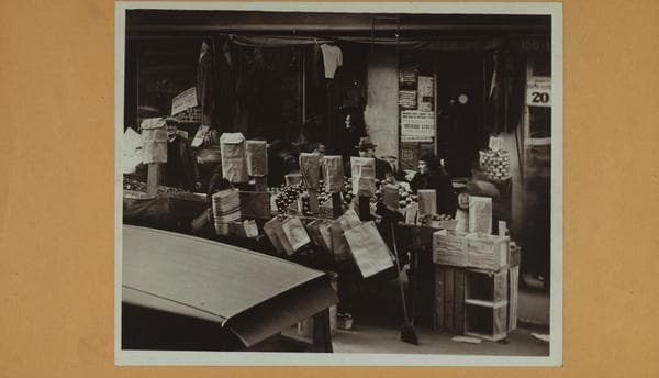 Occupations - Peddlers - Foodstuffs - Orchard Street Market., 1940