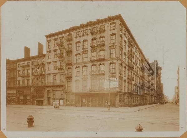 Manhattan: Broadway - 11th Street, 1922
