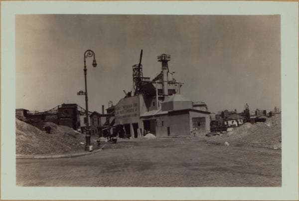 Manhattan: Lexington Avenue - 131st Street (East), 1941