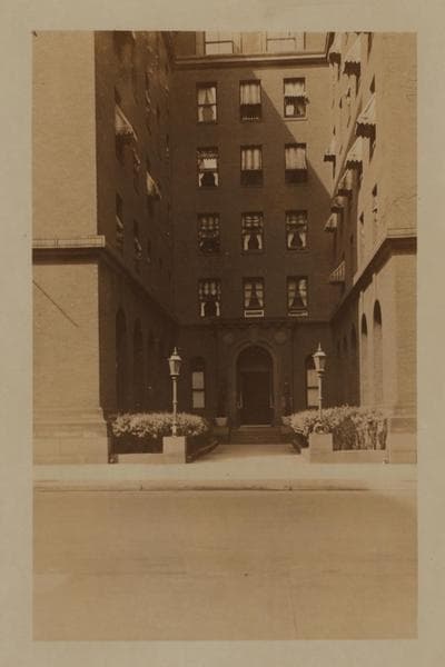 Manhattan: 71st Street (East) - Park Avenue, 1927–1928