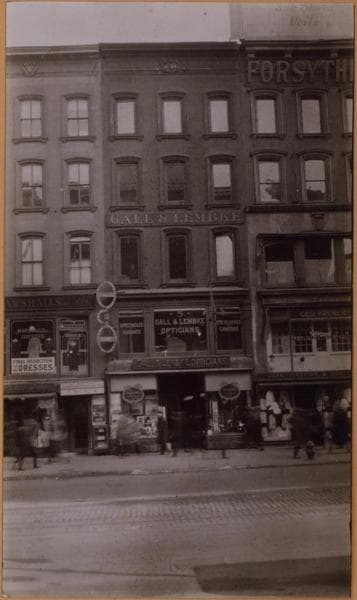 Manhattan: 42nd Street (East) - 1st Avenue, 1922–1940
