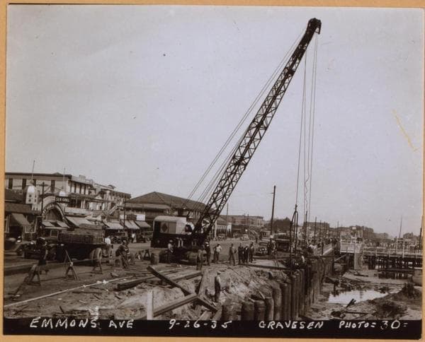 Brooklyn: Emmons Avenue - Sheepshead Bay Road, 1935–1936