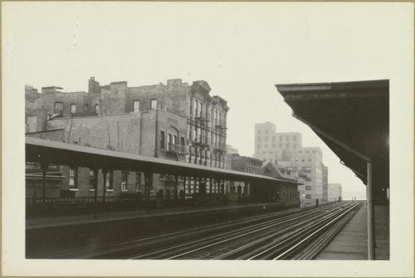 Manhattan: 23rd Street - 2nd Avenue, 1942
