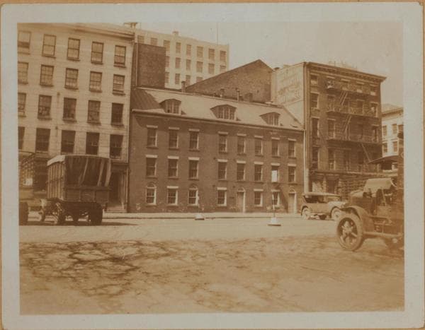 Manhattan: Burling Slip - Front Street, 1924–1931