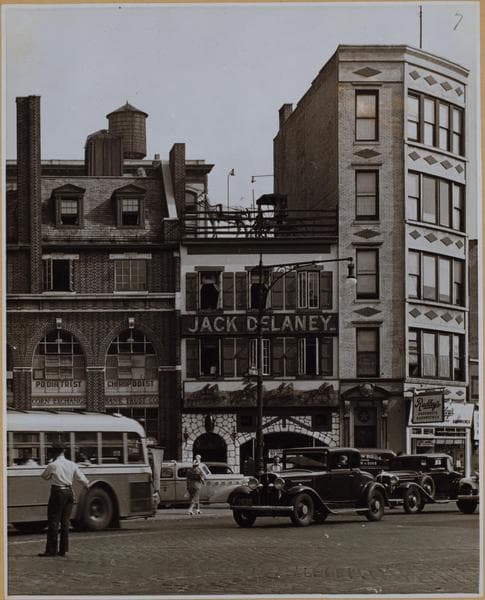 Manhattan: Grove Street - 4th Street (West), 1939