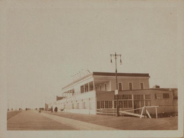 Islands - Coney Island - [Riegelmann boardwalk - Whitney Baths.], 1924