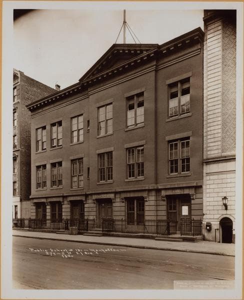 Manhattan: 2nd Street - Avenue C, 1920